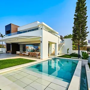 https://sea-gardens-villa.es-andalucia.com